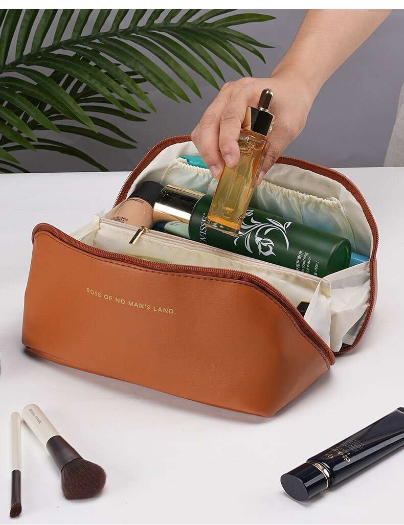 Cross-border High Quality PU Leather Cloud Pillow Cosmetic Bag Large Capacity Portable Cosmetic Case Travel Wash Bag Portable